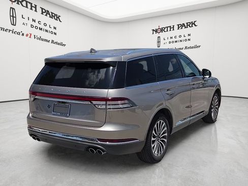 Used 2020 Lincoln Aviator Reserve w/ Elements Package Plus RWD image 5