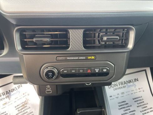 New 2026 Ford Maverick XL w/ Equipment Group 101A AWD/4WD image 24