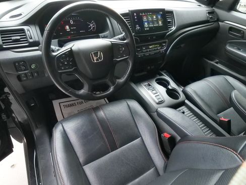 Used 2022 Honda Passport TrailSport image 21