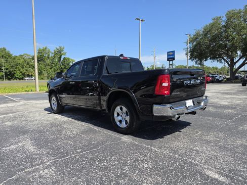 Used 2025 RAM 1500 Big Horn AWD/4WD image 7