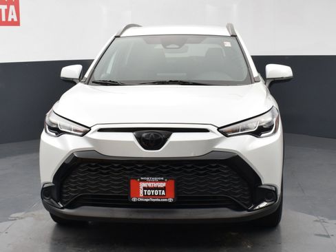 Used 2024 Toyota Corolla Cross AWD Hybrid image 7
