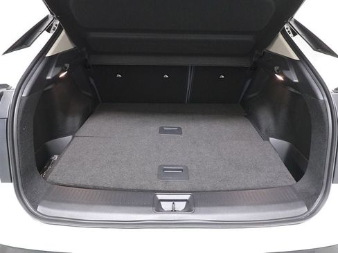 Used 2024 Nissan Ariya AWD image 27