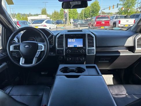 Used 2016 Ford F150 Lariat w/ Equipment Group 501A Mid AWD/4WD image 11