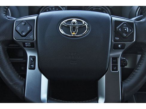 Used 2019 Toyota Tacoma SR5 image 17