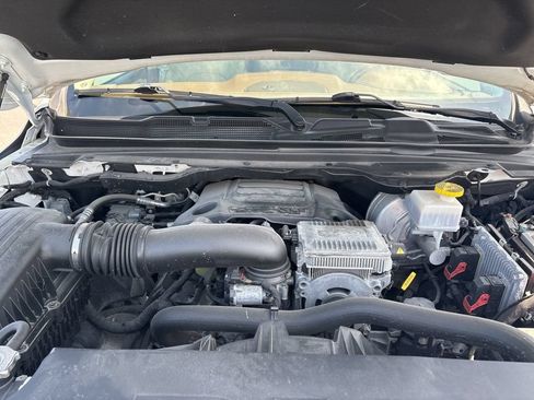 Used 2020 RAM 1500 Laramie AWD/4WD image 20