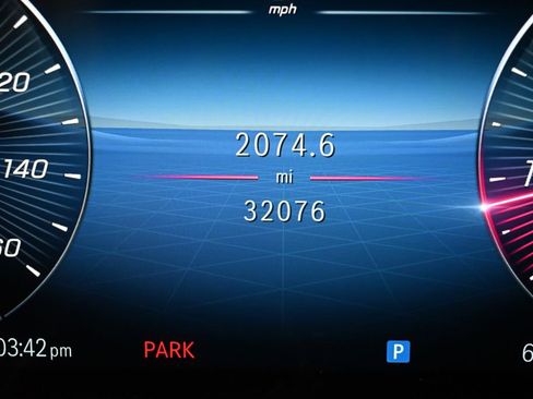 Certified 2025 Mercedes-Benz GLA 250 4MATIC image 12