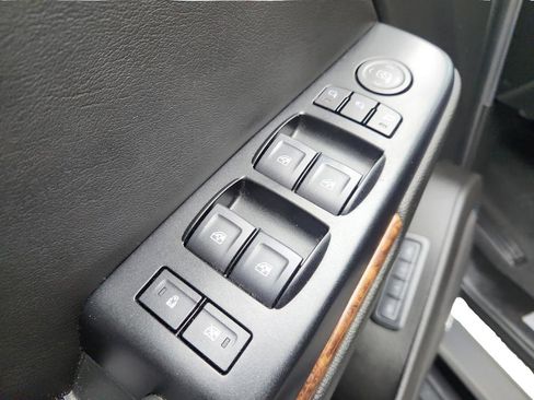 Used 2019 Chevrolet Suburban Premier w/ Max Trailering Package image 20