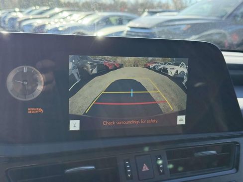 New 2025 Lexus ES 350 Premium image 11