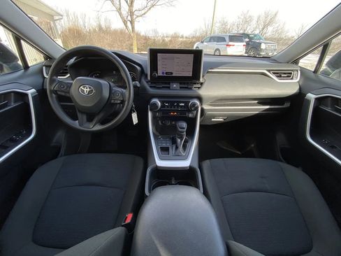 Used 2024 Toyota RAV4 LE image 10