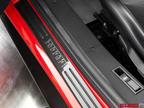 Used 2019 Ferrari 488 Pista Coupe RWD image 52