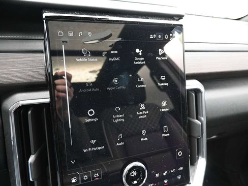 New 2026 GMC Acadia Denali w/ Super Cruise Package image 9