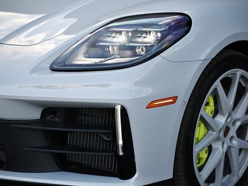 New 2026 Porsche Panamera 4 image 11