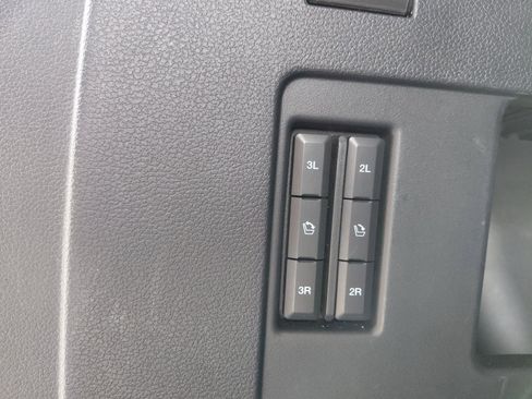 Used 2020 Ford Expedition Limited w/ Equipment Group 303A AWD/4WD image 26