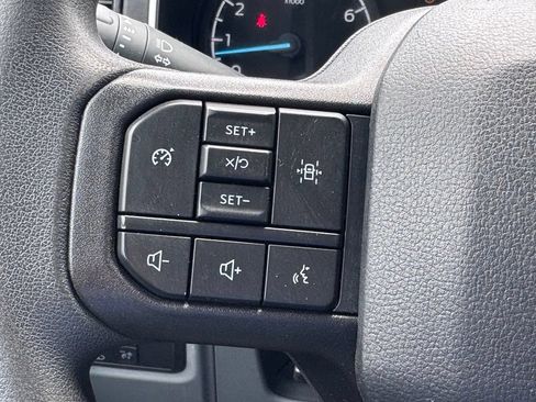 Used 2022 Ford F150 XL w/ Equipment Group 101A High RWD image 8