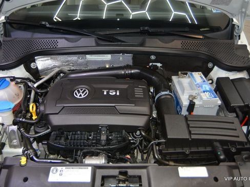 Used 2015 Volkswagen Beetle 1.8T Classic FWD image 23