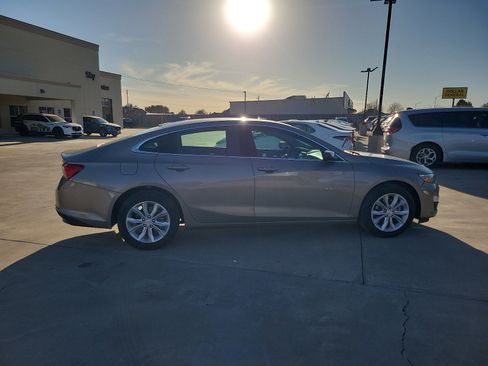 Used 2024 Chevrolet Malibu LT image 8