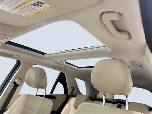 Used 2016 Mercedes-Benz GLE 350 4MATIC image 28