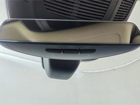 Used 2024 Mercedes-Benz GLS 450 4MATIC w/ AMG Line Exterior image 59