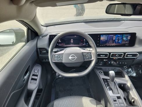 New 2026 Nissan Sentra SV w/ SV Convenience Package FWD image 23