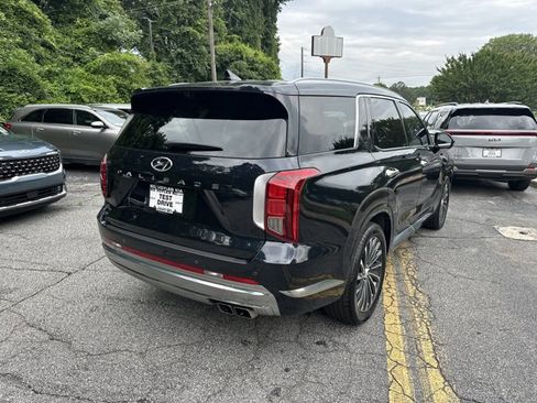 Used 2023 Hyundai Palisade Calligraphy FWD image 6