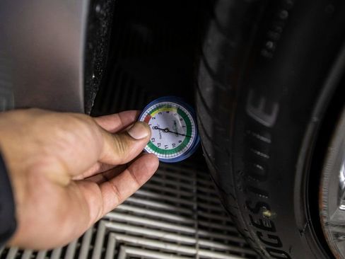 Used 2023 Lexus IS 350 F Sport image 43