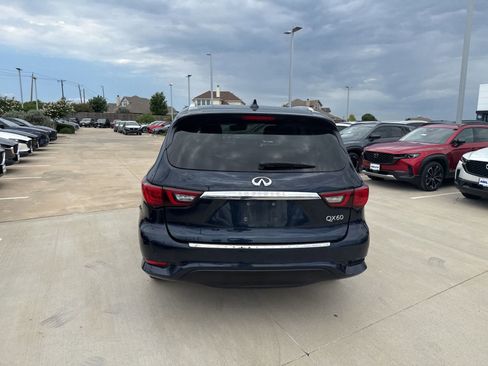 Used 2019 INFINITI QX60 Luxe w/ Essential Package FWD image 14