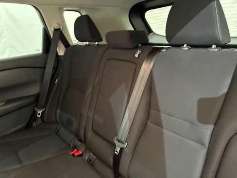 Used 2024 Nissan Rogue S FWD image 11