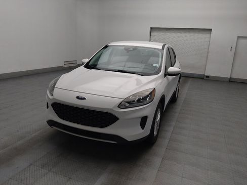Used 2021 Ford Escape SE image 15