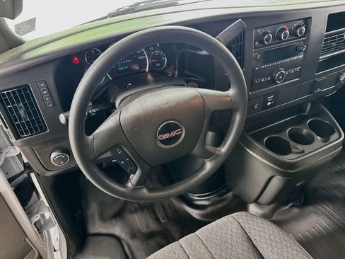 Used 2025 GMC Savana 2500 w/ Driver Convenience Package RWD image 20