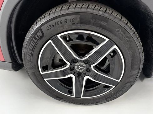 Certified 2026 Mercedes-Benz GLC 300 4MATIC image 31