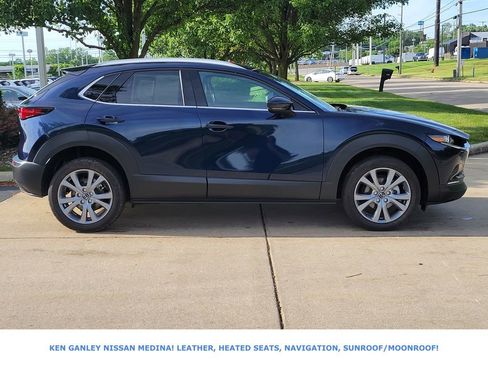 Used 2023 MAZDA CX-30 AWD 2.5 S w/ Premium Package image 2