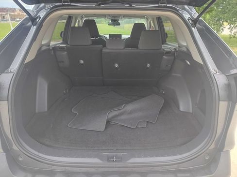 Used 2023 Toyota RAV4 LE FWD image 11