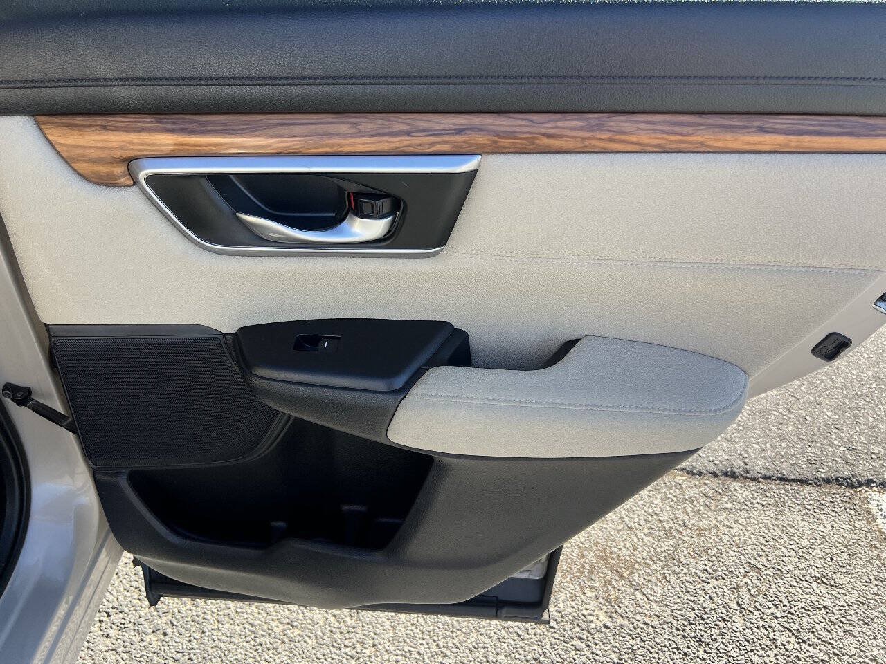 Used 2019 Honda CR-V EX image 23