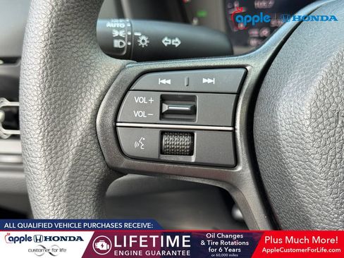 Used 2023 Honda Accord EX image 22