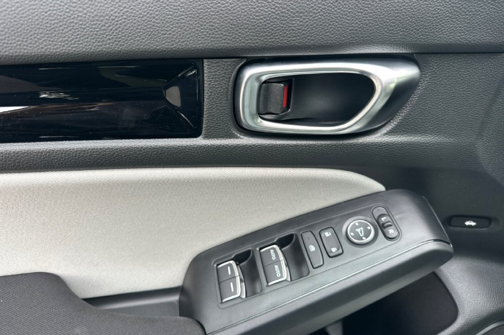 Used 2026 Honda Civic Sport image 5