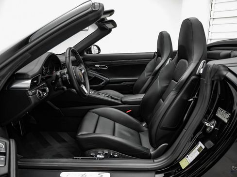 Used 2019 Porsche 911 Turbo S AWD/4WD image 43