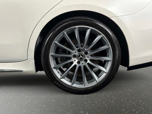 Used 2023 Mercedes-Benz S 500 4MATIC w/ AMG Line image 13