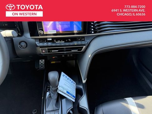 New 2026 Toyota Camry SE image 12
