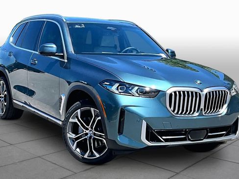 New 2026 BMW X5 sDrive40i w/ Climate Comfort Package RWD image 2
