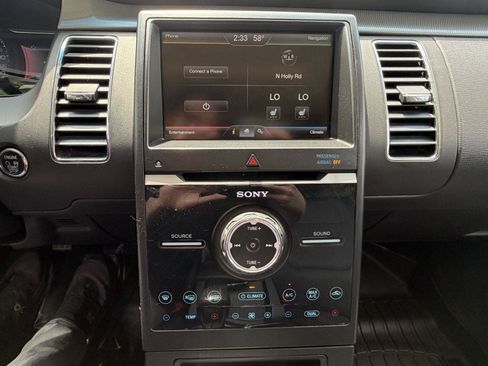 Used 2015 Ford Flex Limited w/ Equipment Group 302A AWD/4WD image 21