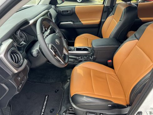 Certified 2023 Toyota Tacoma SR5 RWD image 19