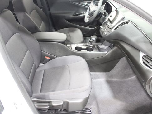 Used 2023 Chevrolet Malibu LS w/ Driver Confidence Package image 26