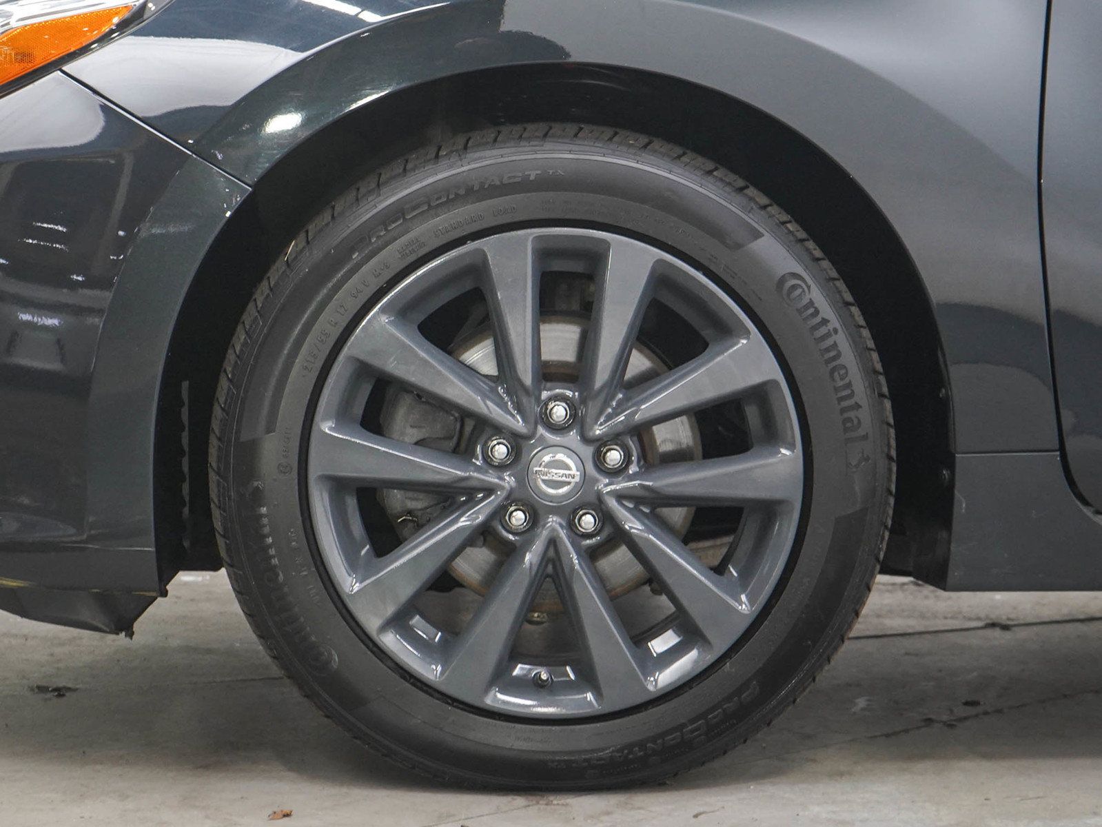 Used 2017 Nissan Altima 2.5 SV FWD image 28