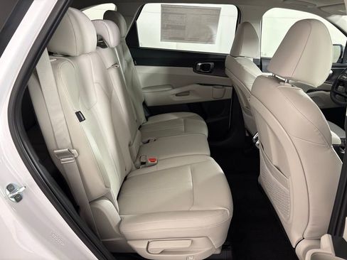 New 2026 Kia Sorento S w/ S Panoramic Sunroof Package image 45