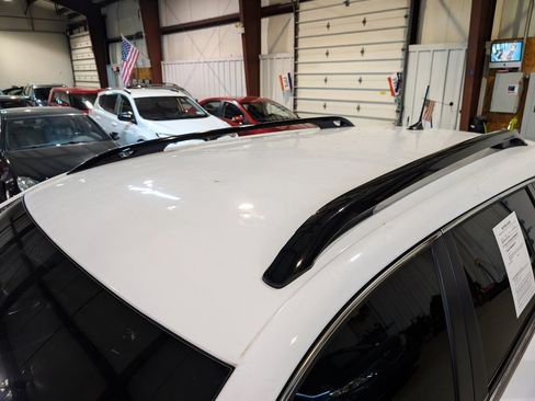 Used 2022 Jeep Cherokee Latitude Lux FWD image 10
