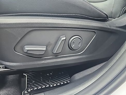 New 2026 Hyundai Tucson Limited image 15