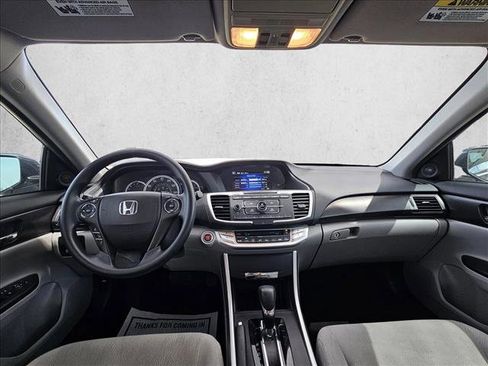 Used 2015 Honda Accord EX image 15