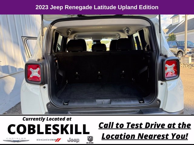 Used 2023 Jeep Renegade Latitude AWD/4WD image 19