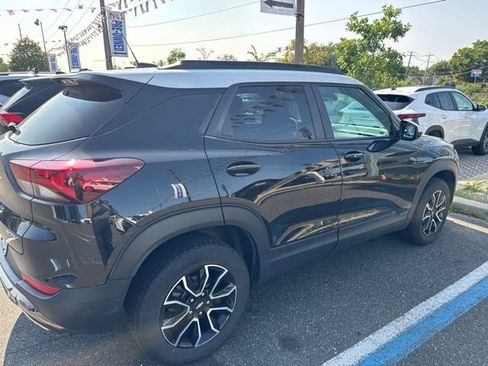 Certified 2023 Chevrolet TrailBlazer ACTIV w/ Convenience Package AWD/4WD image 2