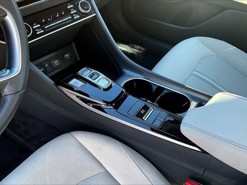 Used 2023 Hyundai Sonata SEL w/ Convenience Package image 16